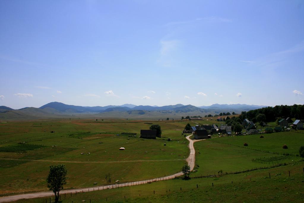 Family Farm Apartments Žabljak Exteriér fotografie